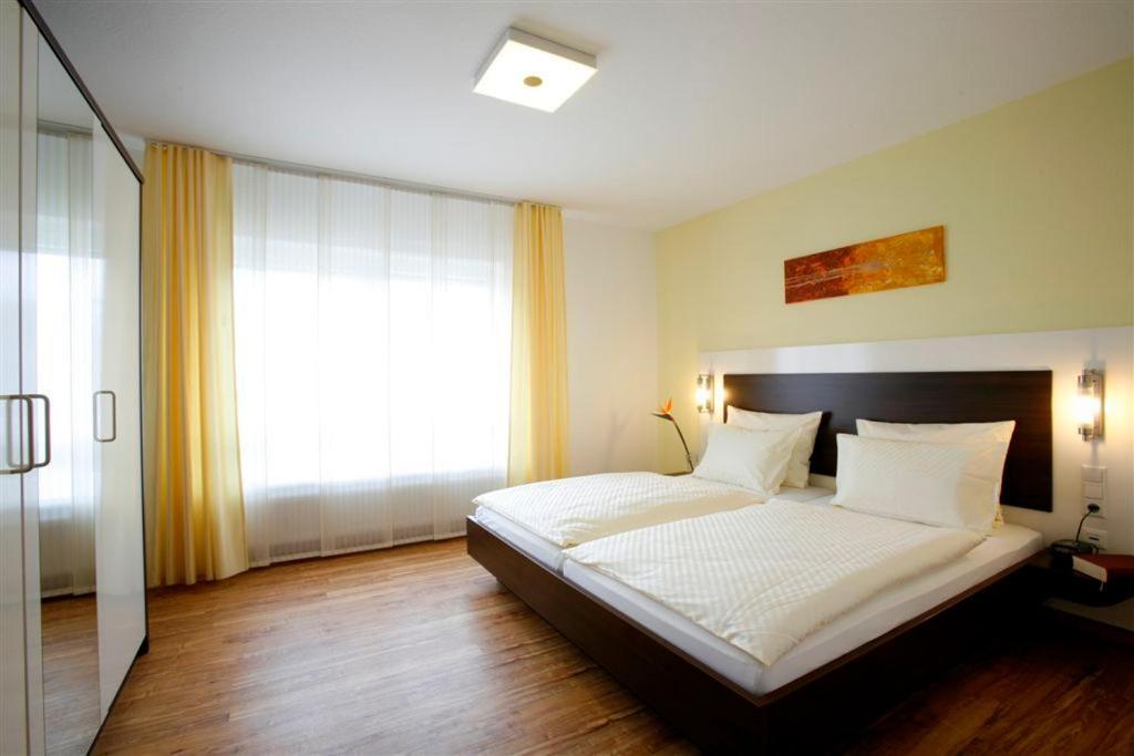 Serviced Apartments Kurpfalzhof Oftersheim Kamer foto